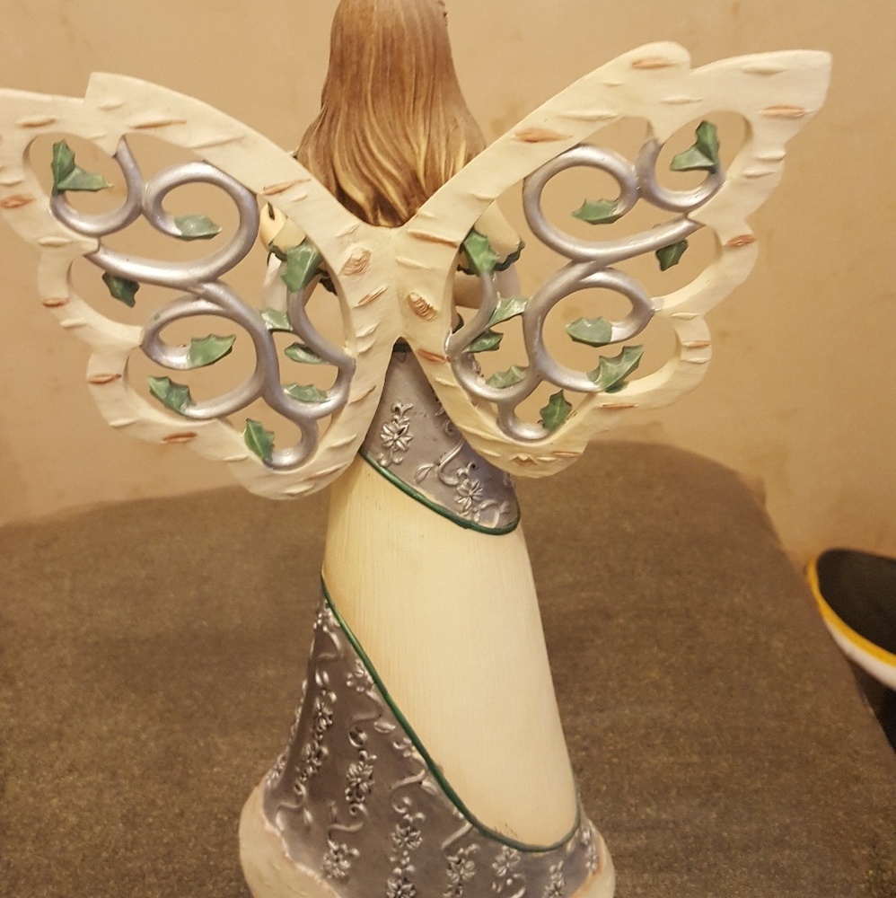 Angel - Picture 2 of 3
